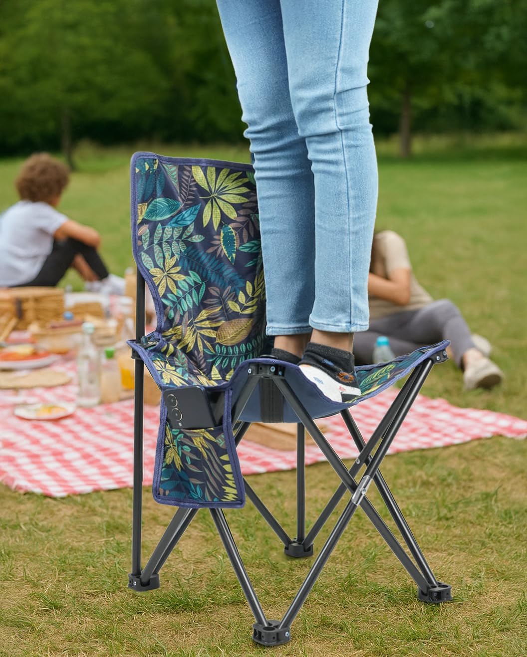 FLYTOP Heavy Duty Camping Chair 250 kg Capacity | Foldable Outdoor Chair with Polyester Fabric, Tote Bag & Side Storage Pocket | Ideal for Fishing, Hiking, Garden & Lawn Use