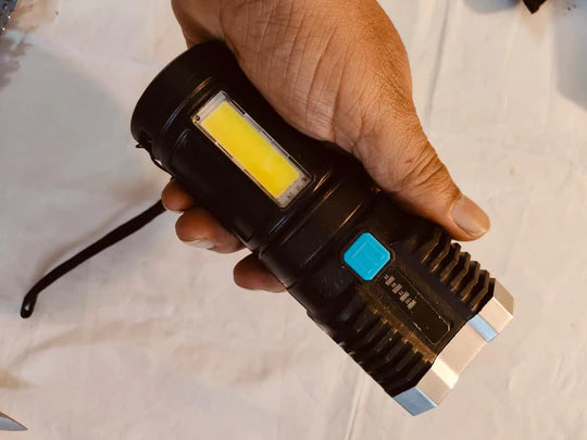 FLYTOP 4LED Flashlight | USB Rechargeable Light | Tent Light | Torch for Trekking